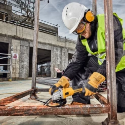 Meuleuse D'angle ø 125 Mm Meuleuse Filaire Dewalt DWE4357-QS 1700 W Diamètre Disque 125 Mm 8 Meuleuse D'angle ø 125 Mm Meuleuse Filaire Dewalt DWE4357-QS 1700 W Diamètre Disque 125 Mm -Outils électroportatifs Soldes 1700