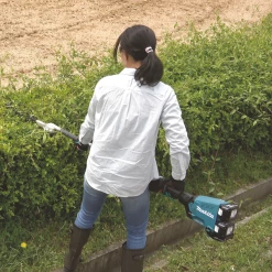 Taille Haie Outil De Jardin Multifonctions - Makita DUX60Z - 2 X 18V Li-Ion (sans Batterie Ni Chargeur) 8 Taille Haie Outil De Jardin Multifonctions - Makita DUX60Z - 2 X 18V Li-Ion (sans Batterie Ni Chargeur) -Outils électroportatifs Soldes 2 3