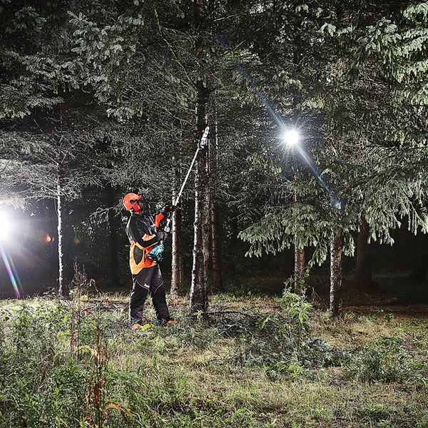 Taille Haie Outil De Jardin Multifonctions - Makita DUX60Z - 2 X 18V Li-Ion (sans Batterie Ni Chargeur) 4 Taille Haie Outil De Jardin Multifonctions - Makita DUX60Z - 2 X 18V Li-Ion (sans Batterie Ni Chargeur) – Image 2