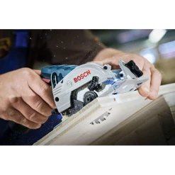 Scie Circulaire Sans Fil Bosch GKS 12V-26 Professional (sans Batterie) -Outils électroportatifs Soldes a a gks 10 8v li d4s7163 2