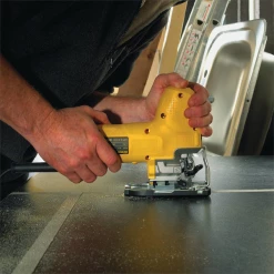 Scie Sauteuse Filaire Scie Sauteuse Dewalt DW343K-QS 550W En Coffret -Outils électroportatifs Soldes dw343k qs 4