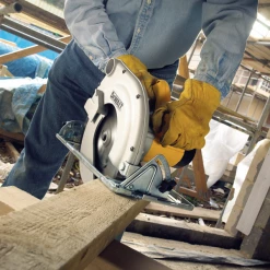 Scie Circulaire Filaire Scie Circulaire Dewalt DWE560K Ø185 Mm 1350 W Compacte Avec Coffret 13 Scie Circulaire Filaire Scie Circulaire Dewalt DWE560K Ø185 Mm 1350 W Compacte Avec Coffret -Outils électroportatifs Soldes dwe560k 4