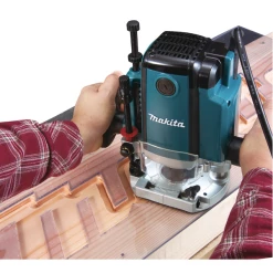 Défonceuse Bois Défonceuse Diamètre 12 Mm 2300W Rénférence RP2300FCXJ Makita
