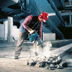 Perforateur Sds Max Marteau-piqueur SDS Max - Bosch GSH 11 E - 1 500 W - 16,8 Joules 9 Perforateur Sds Max Marteau-piqueur SDS Max - Bosch GSH 11 E - 1 500 W - 16,8 Joules -Outils électroportatifs Soldes marteau piqueur sdsmax