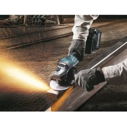 Meuleuse D'angle ø 125 Mm Meuleuse D'angle Makita Diamètre 125 Mm 40V Max Li-Ion 4Ah - Puissance 1100 W 9 Meuleuse D'angle ø 125 Mm Meuleuse D'angle Makita Diamètre 125 Mm 40V Max Li-Ion 4Ah - Puissance 1100 W -Outils électroportatifs Soldes meuleuse d 27angle makita diam c3 a8tre 125 mm 40v max li ion 4ah puissance 1100 w4