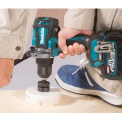 Makita Visseuse Perceuse à Percussion Sans Fil Perceuse-visseuse 40 V Max Li-Ion 2,5 Ah XGT Sans Fil - Diamètre Max 13 Mm - 2 Batteries + Chargeur -Outils électroportatifs Soldes perceuse visseuse makita5