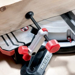 Scie à Onglet Et Radiale Scie Onglet Et Radiale Metabo KGS 305 M 1600W Diamètre 305 Mm 619305000 -Outils électroportatifs Soldes scie metabo kgs 305 m 1600w situation 5